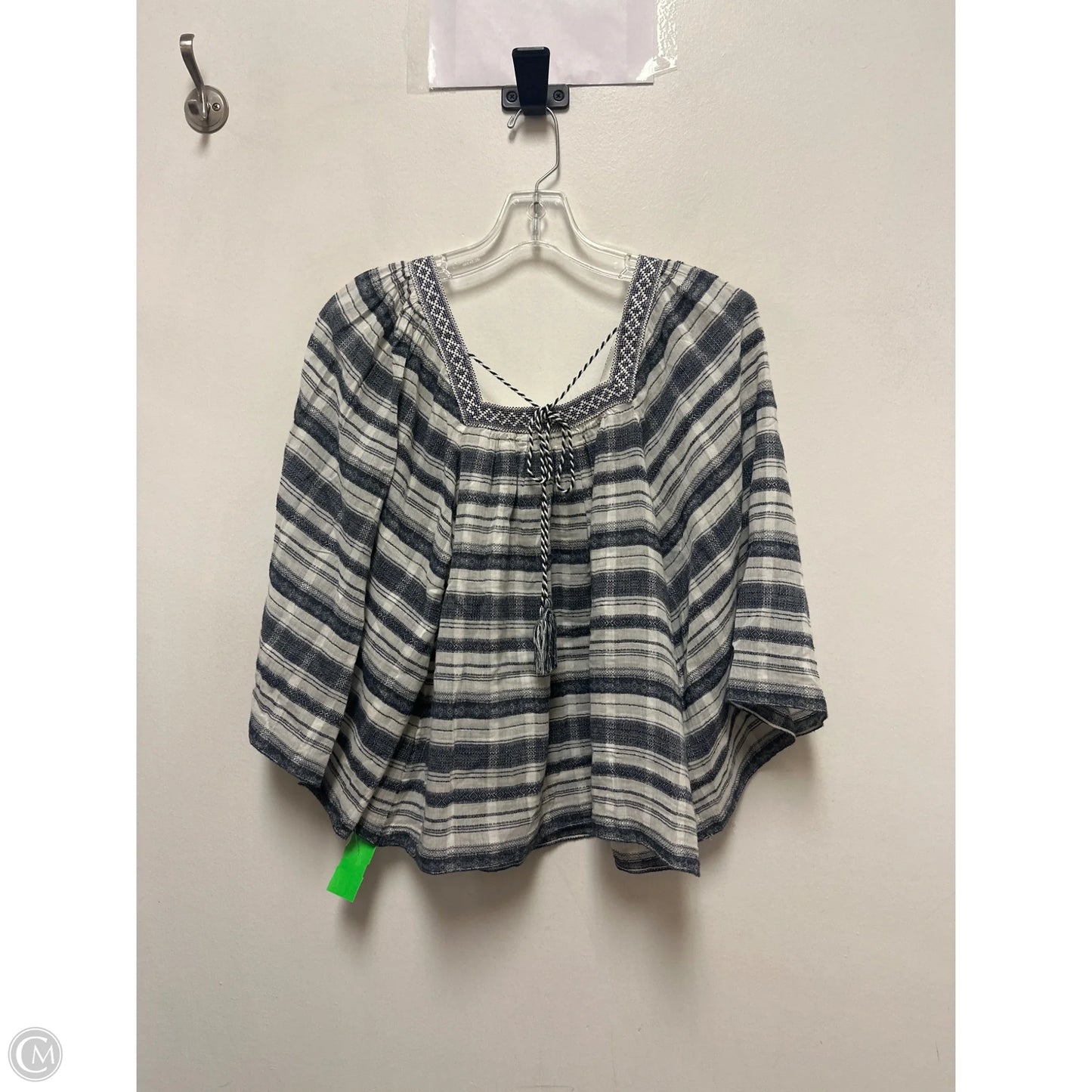 Top Long Sleeve By Chelsea And Violet In Blue, Size: M