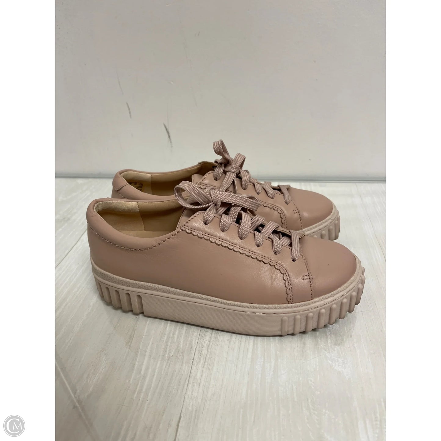 Shoes Sneakers By Clarks In Pink, Size: 5
