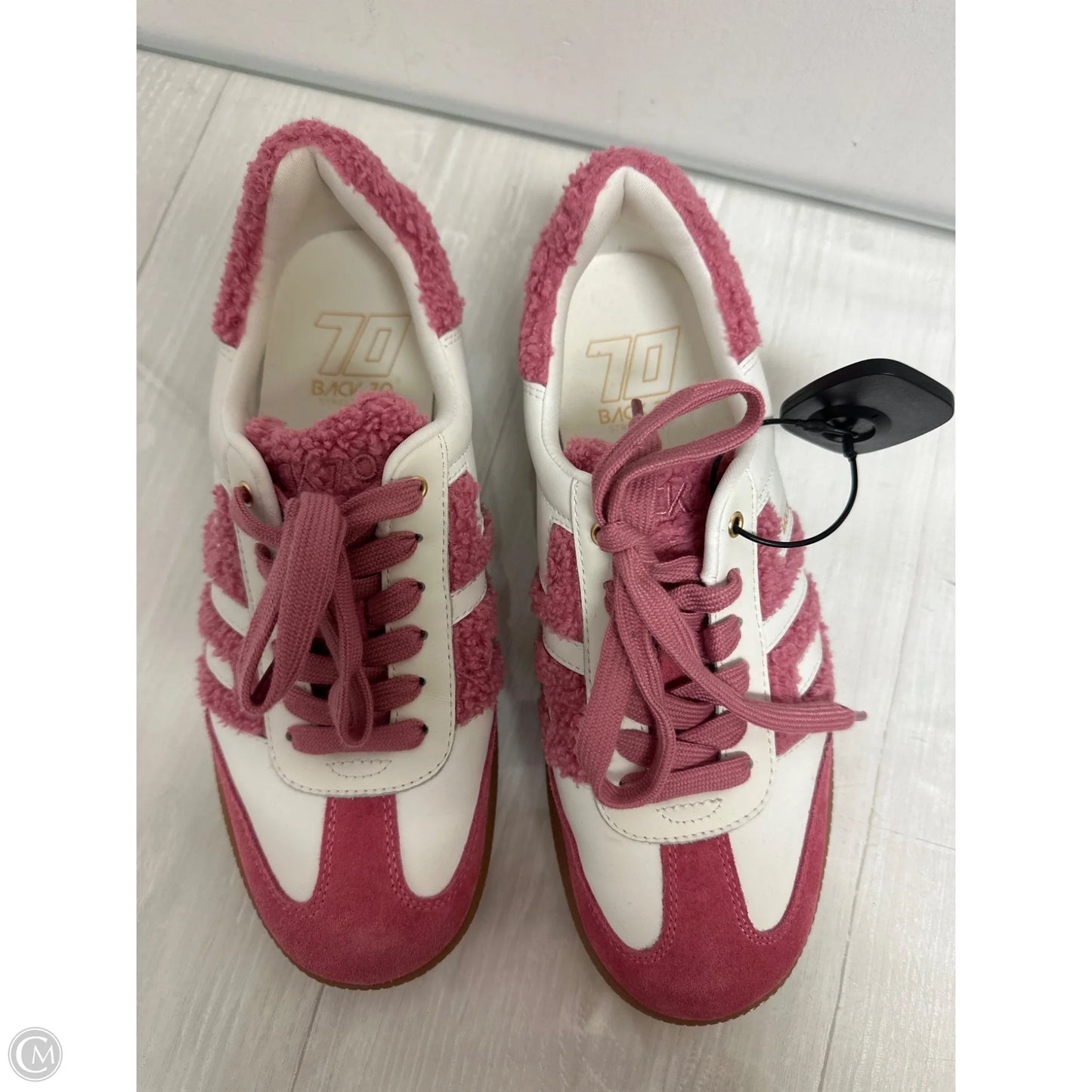 Shoes Sneakers By Cma In Pink & White, Size: 9.5
