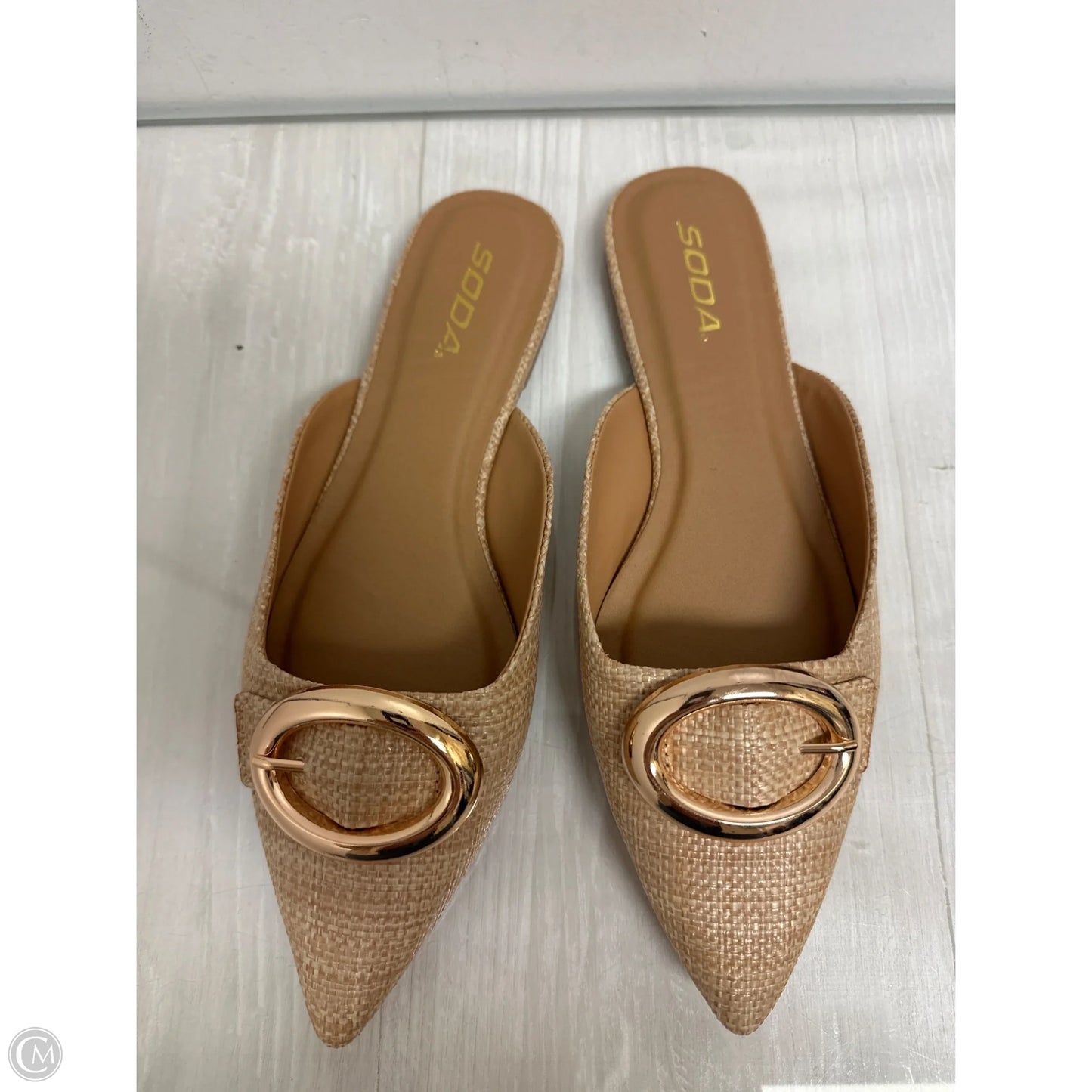 Shoes Flats By Soda In Tan, Size: 9