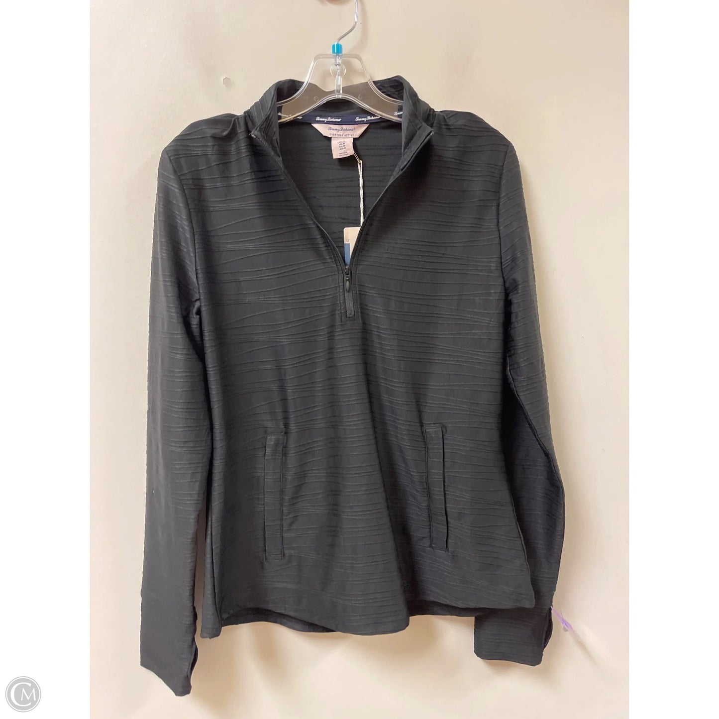 Athletic Top Long Sleeve Crewneck By Tommy Bahama In Black, Size: M