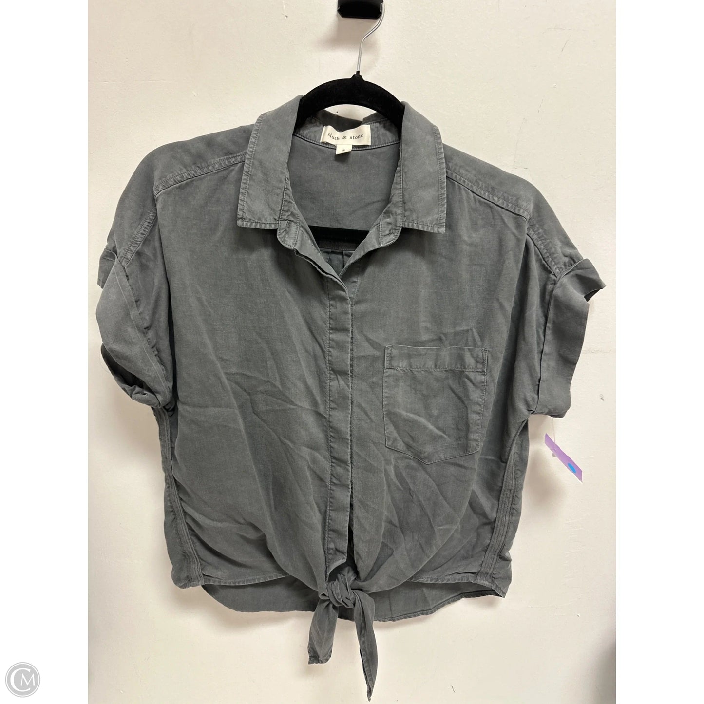 Blouse Short Sleeve By Cloth & Stone In Grey, Size: S
