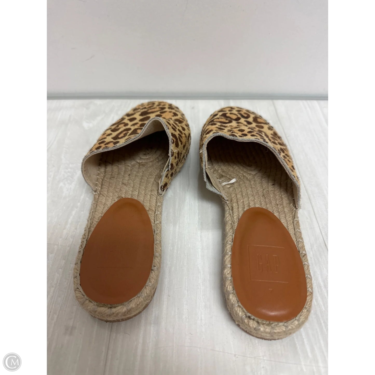 Shoes Flats By Gap In Animal Print, Size: 7