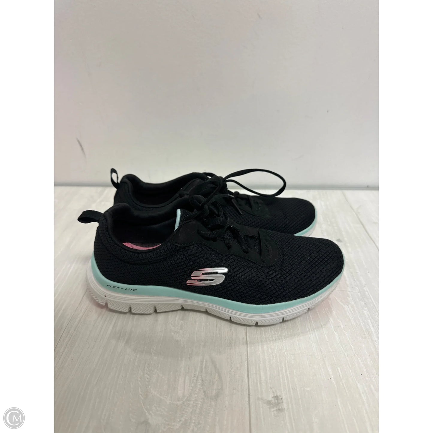Shoes Athletic By Skechers In Black, Size: 7.5