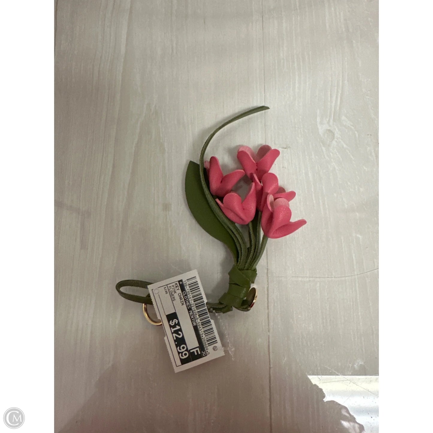 Key Chain By Clothes Mentor, Size: