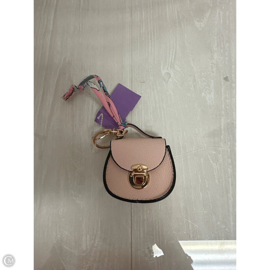 Key Chain By Clothes Mentor, Size: