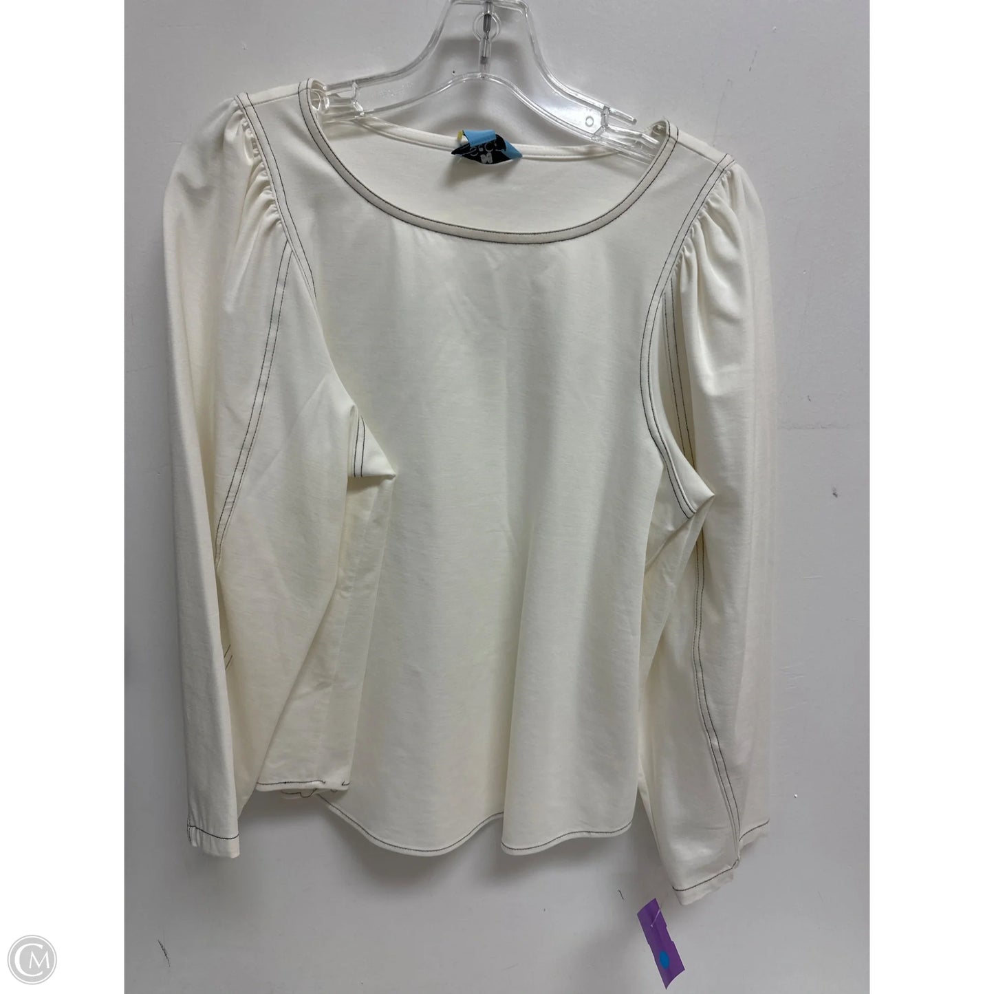 Top Long Sleeve By Cece In Cream, Size: M