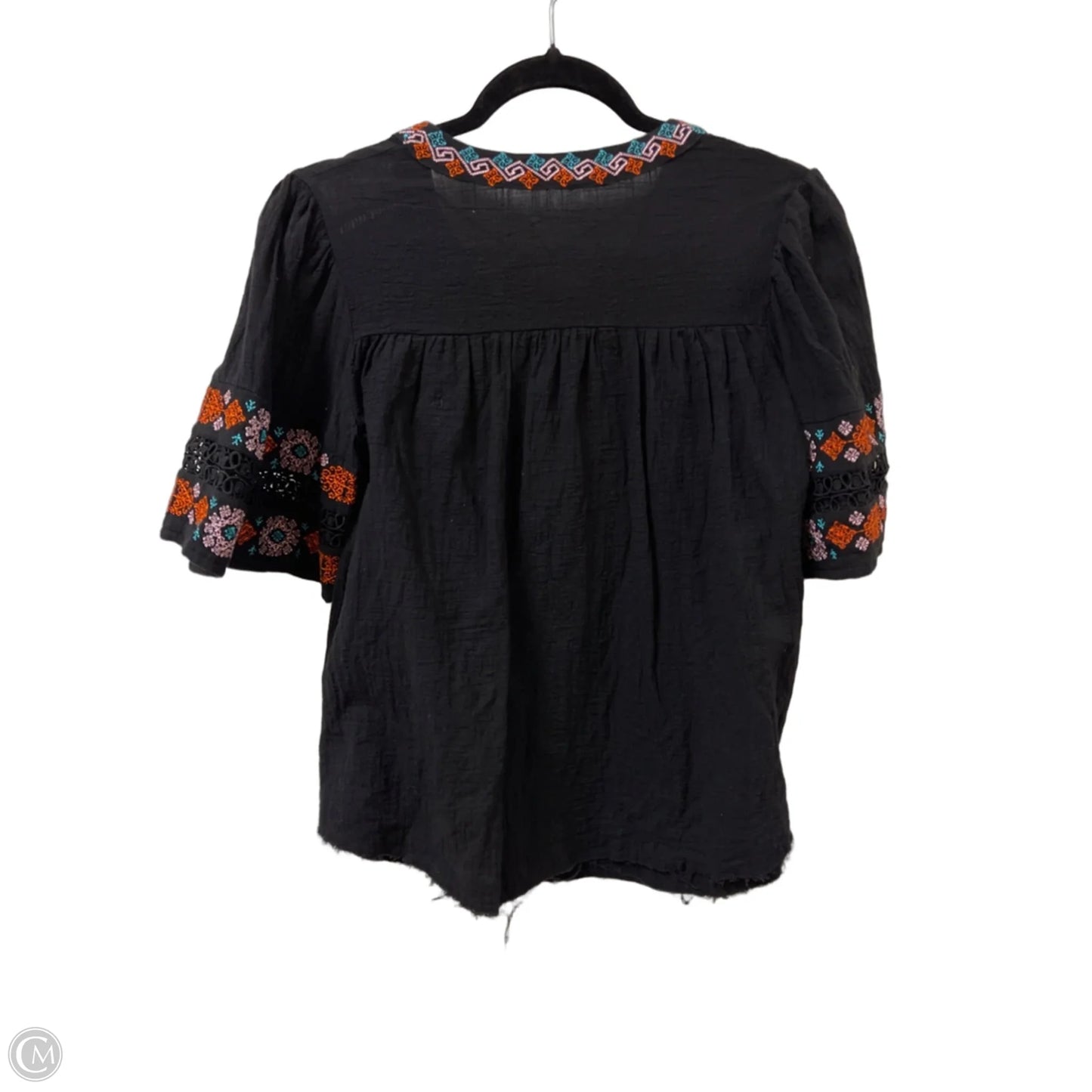 Top Short Sleeve By Clothes Mentor In Black, Size: S
