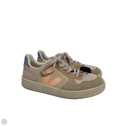 Shoes Sneakers By Veja In Multi-colored, Size: 8.5