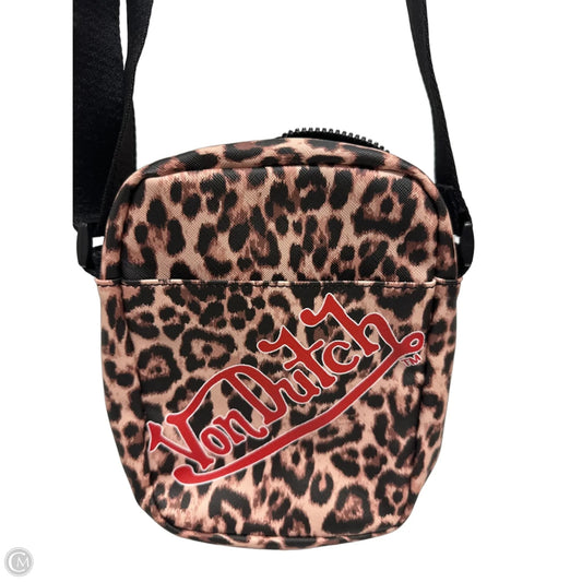 Crossbody By Clothes Mentor, Size: Medium