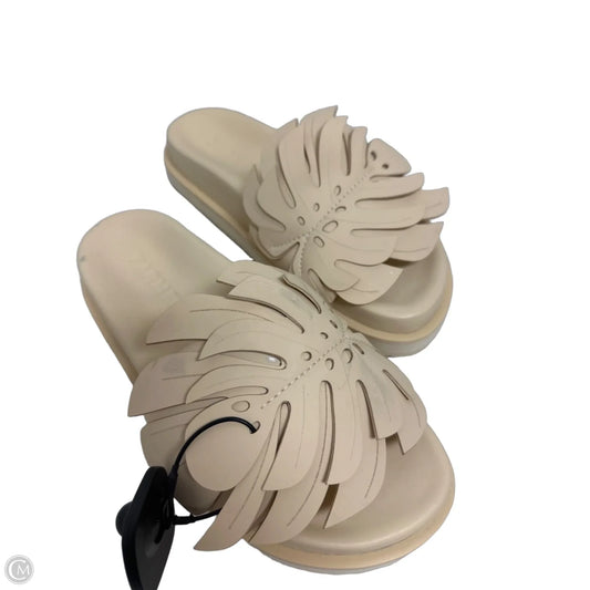 Sandals Flats By Farm Rio In Cream, Size: 7.5