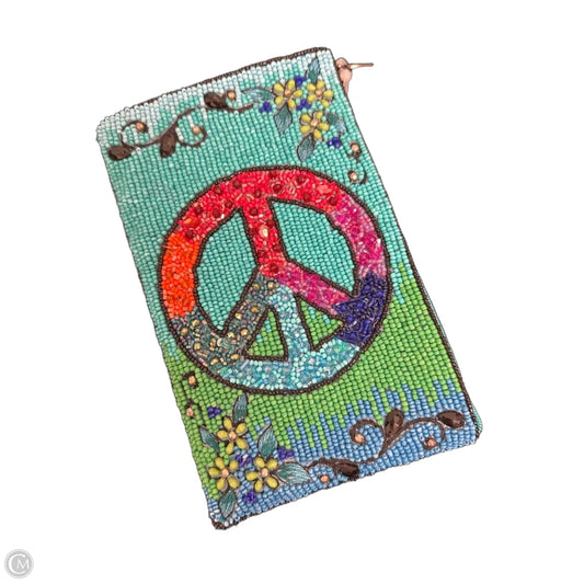 Clutch By Cma, Size: Small