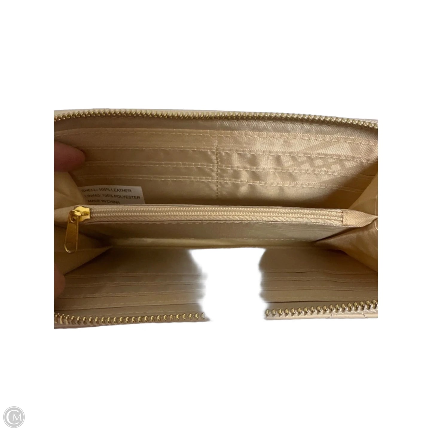 Wallet By Clothes Mentor, Size: Large