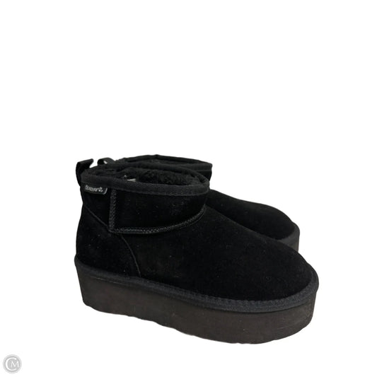 Boots Ankle Heels By Bearpaw In Black, Size: 7