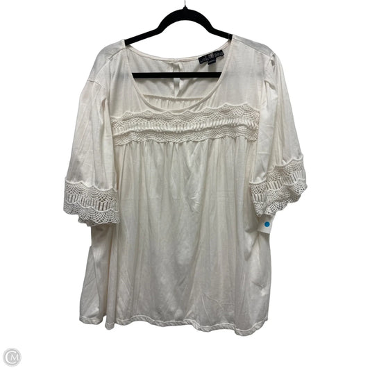 Top Short Sleeve By Clothes Mentor In Cream, Size: 3x