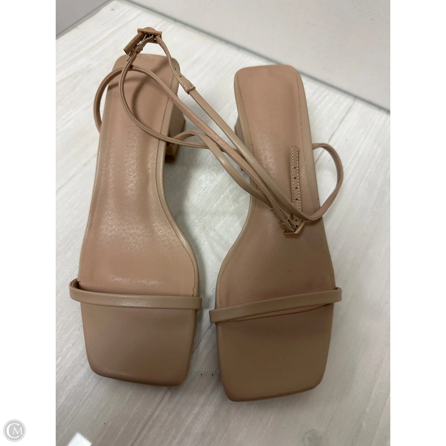 Sandals Heels Block By Clothes Mentor In Cream, Size: 6