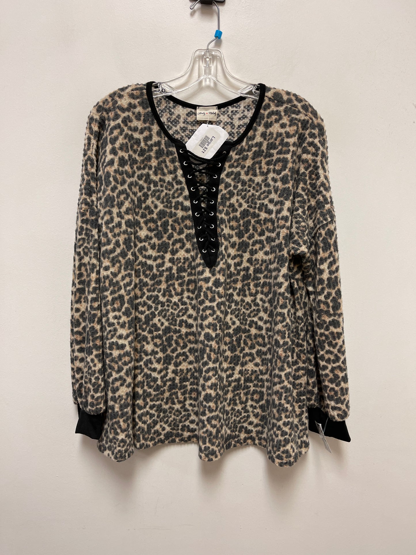 Top Long Sleeve By Lovely Melody In Animal Print, Size: L