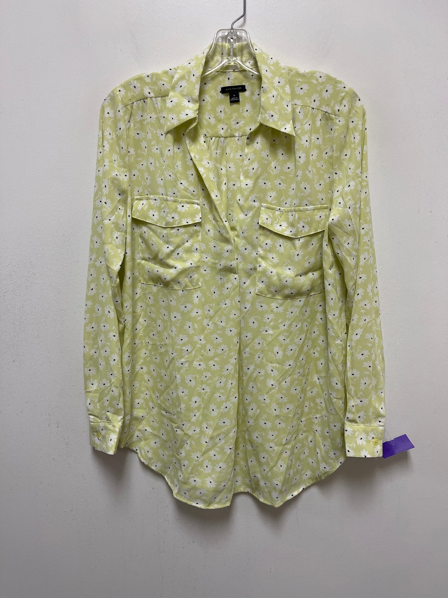 Green Top Long Sleeve Ann Taylor, Size M