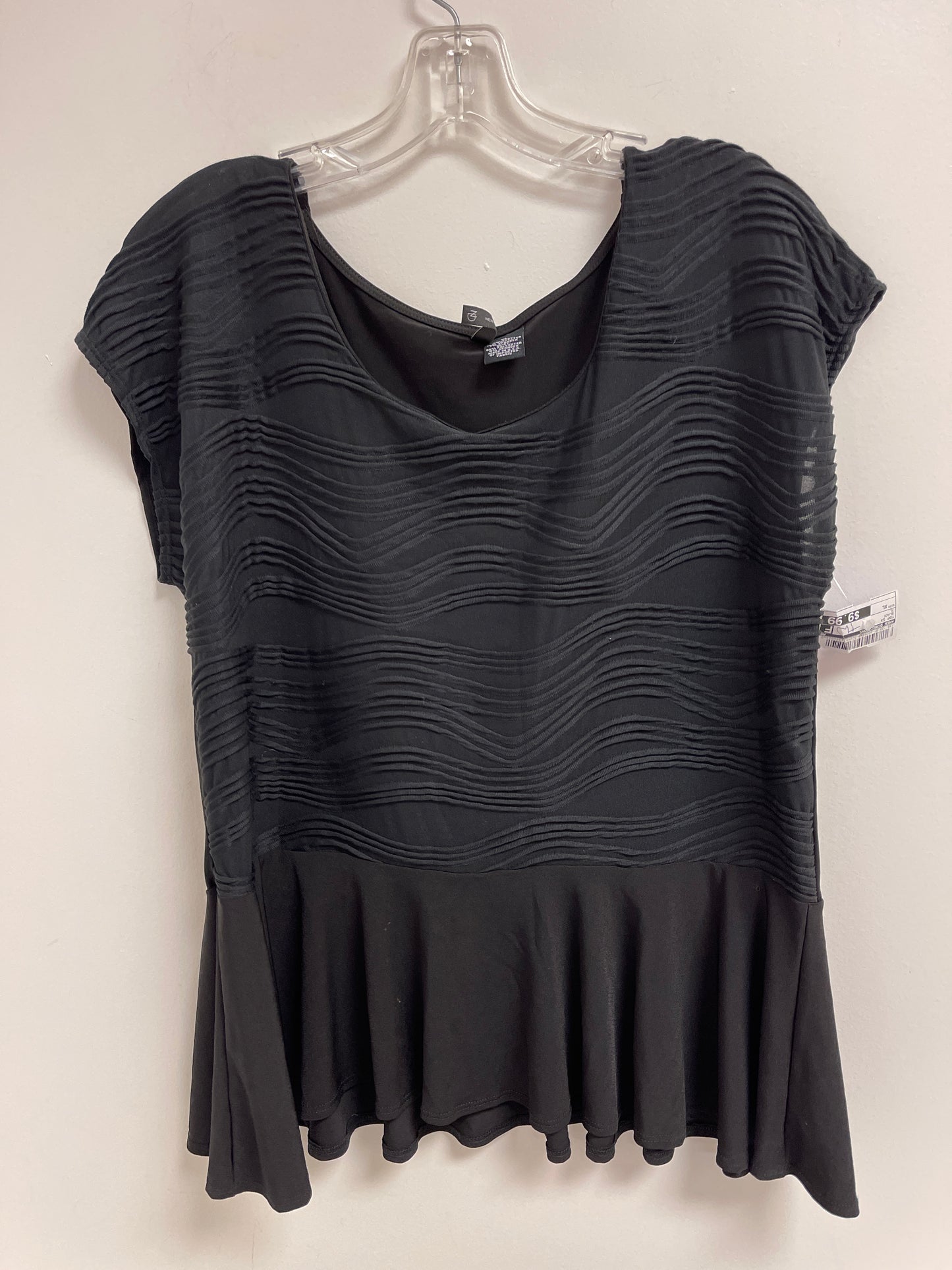 Black Top Short Sleeve New Directions, Size Xl