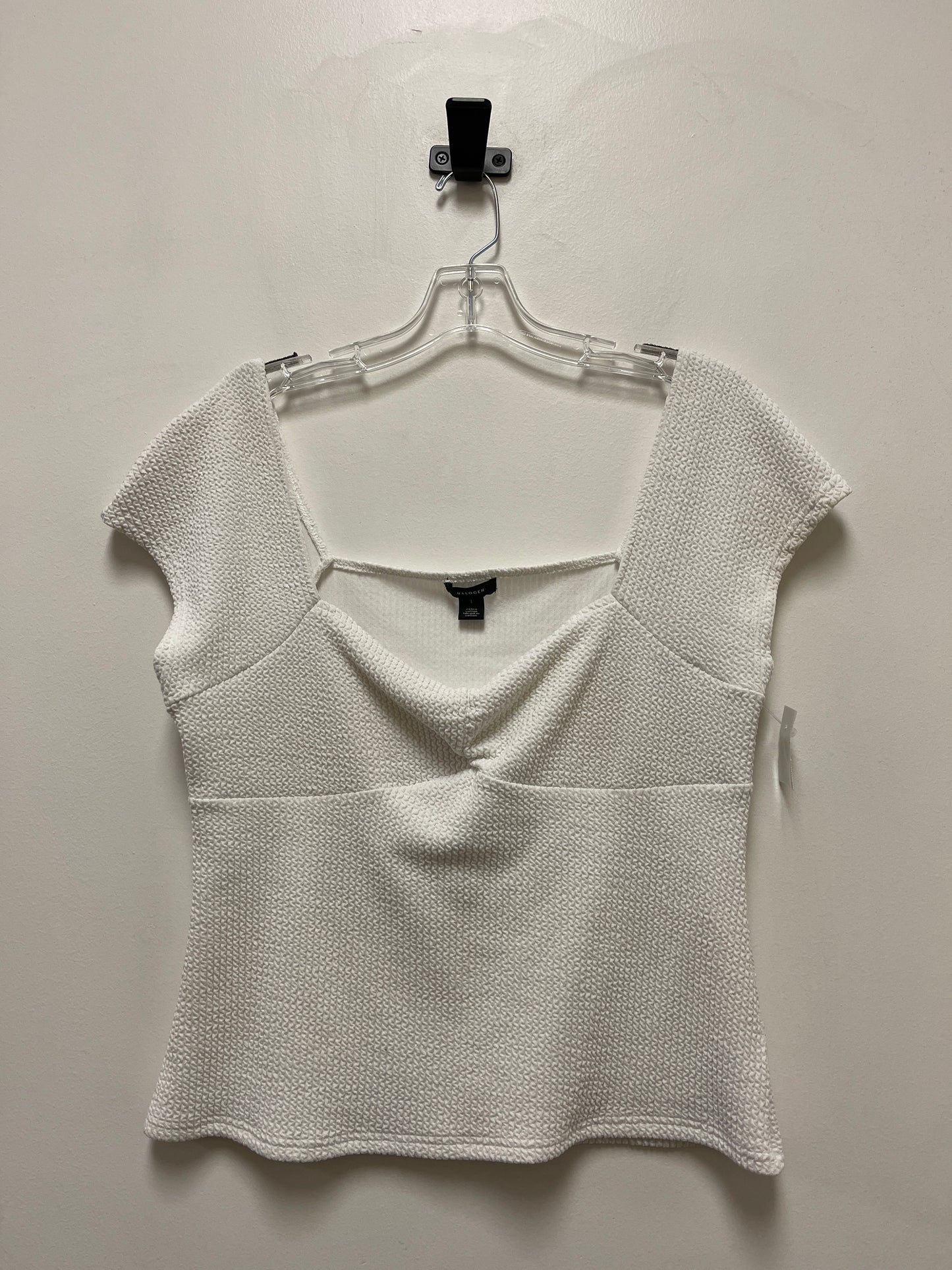 Cream Top Sleeveless Halogen, Size L