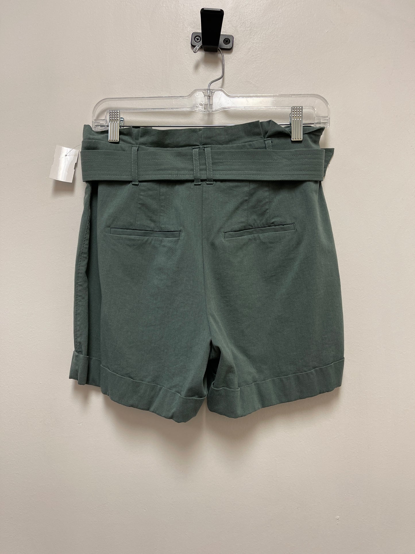 Green Shorts White House Black Market, Size 2