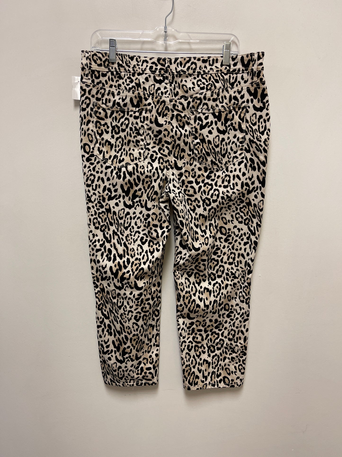 Pants Cropped By Chicos In Animal Print, Size: 12