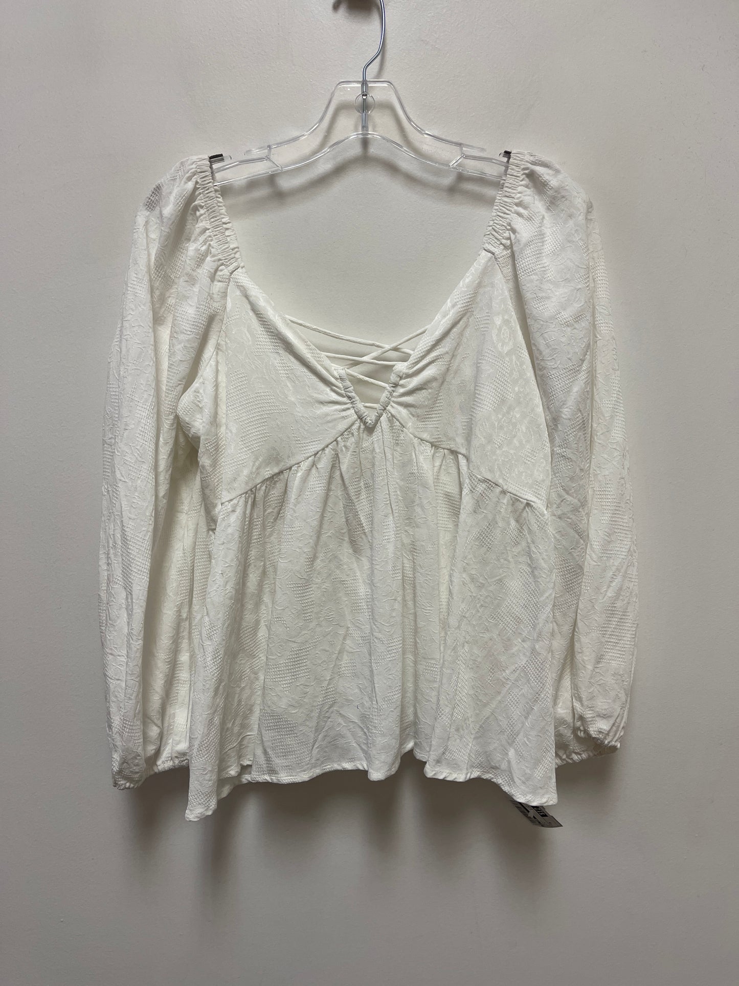 Top Long Sleeve By Ee Some In White, Size: M