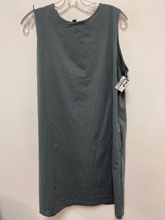 Dress Casual Midi By Uniqlo In Grey, Size: Xl