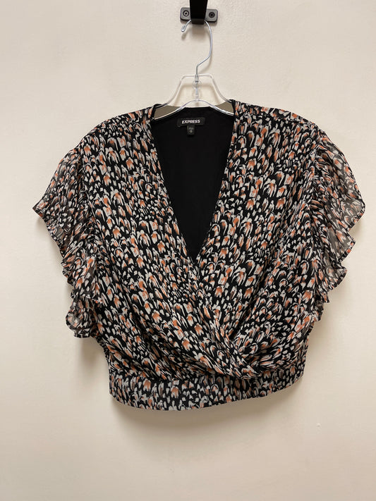 Top Short Sleeve By Express In Black, Size: Xs