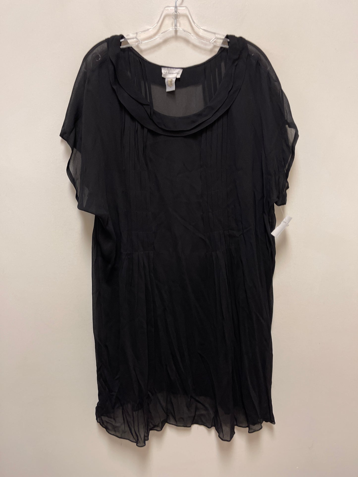 Tunic Short Sleeve By Soft Surroundings In Black, Size: 1x