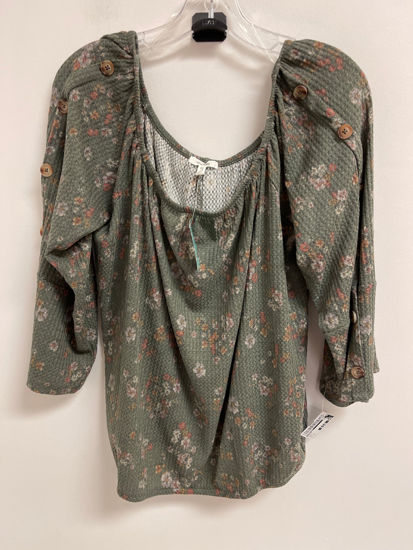 Top Long Sleeve By Maurices In Green, Size: Xl