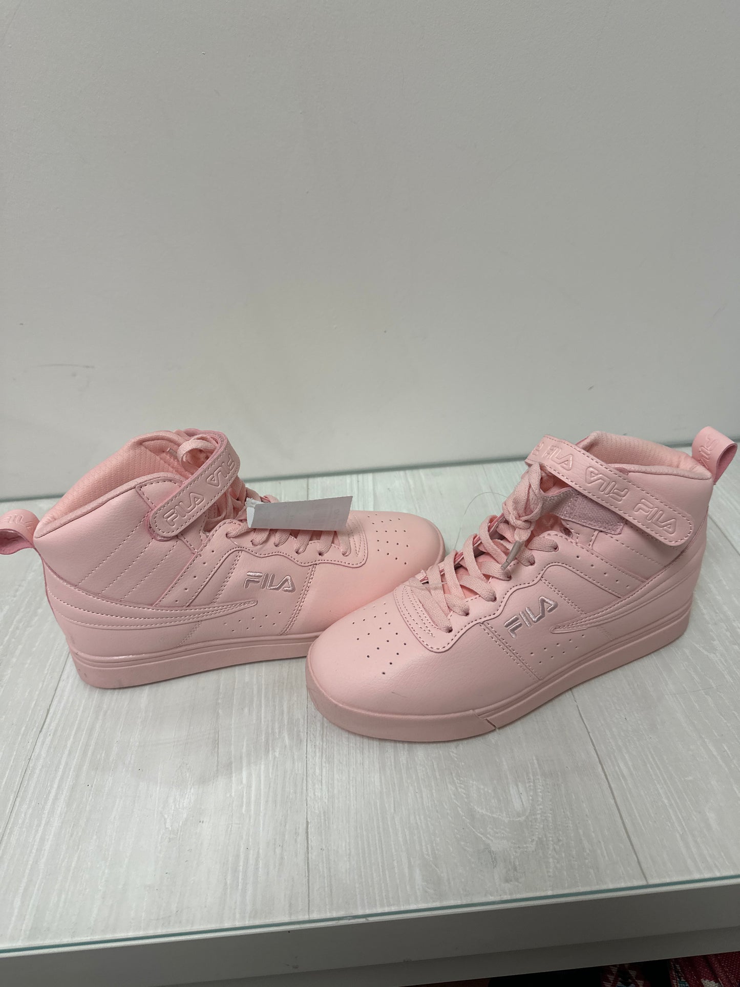 Shoes Sneakers By Fila In Pink, Size: 9