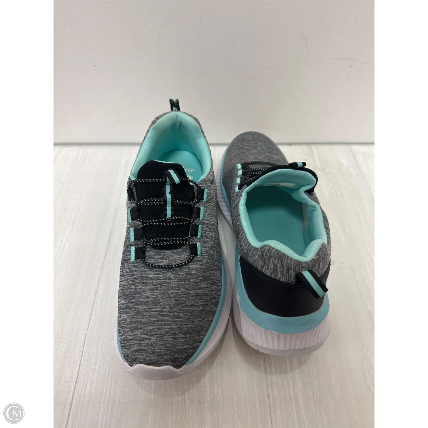 Shoes Athletic By Clothes Mentor In Grey, Size: 10