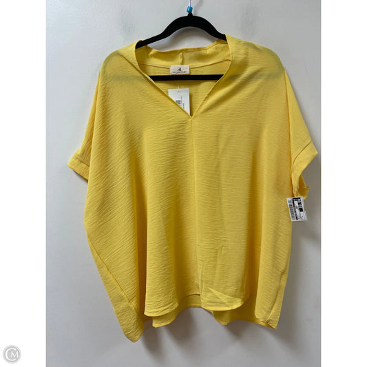 Top Short Sleeve By Clothes Mentor In Yellow, Size: L