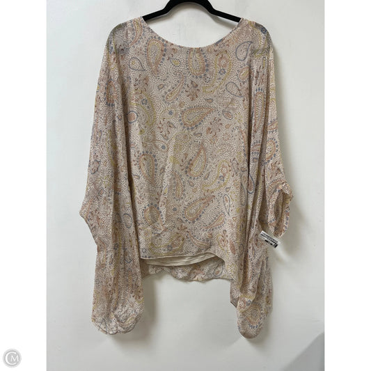 Top Short Sleeve By Clothes Mentor In Cream, Size: L