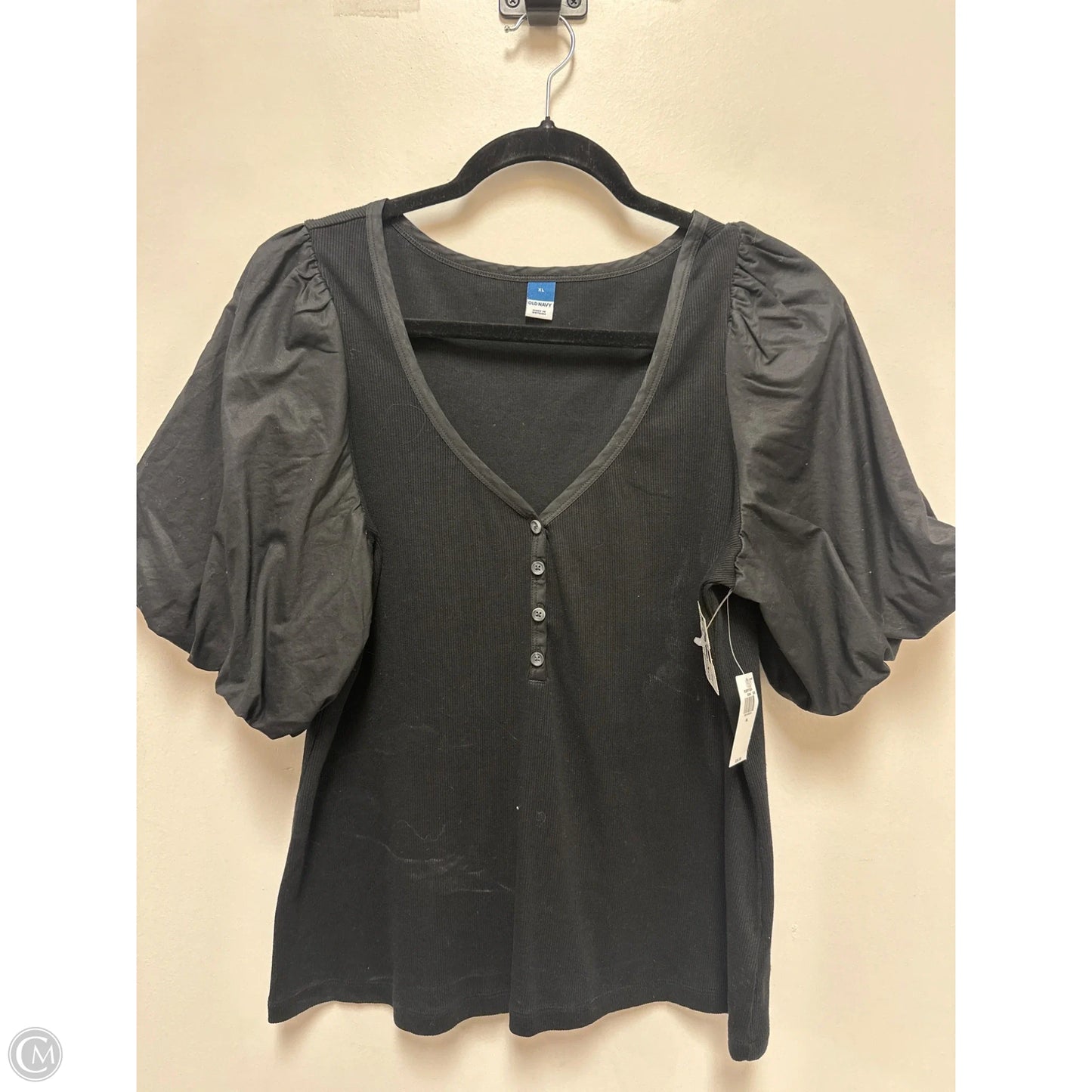 Top Short Sleeve By Old Navy In Black, Size: Xl