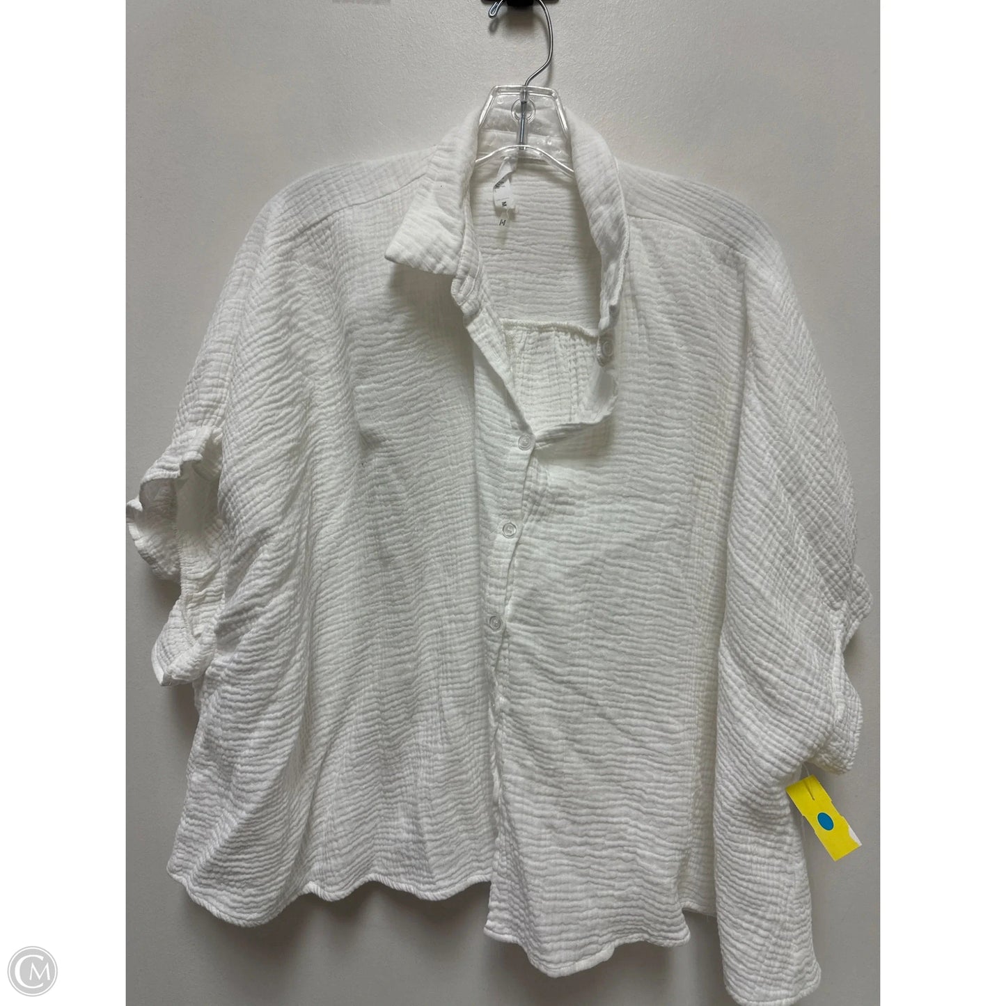 Top Short Sleeve By Talulah In White, Size: M