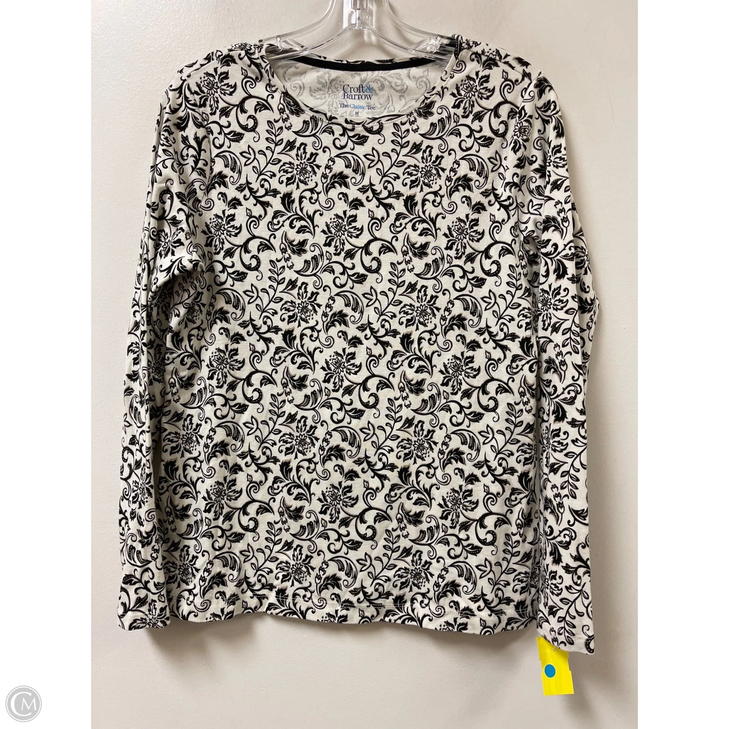 Top Long Sleeve By Croft And Barrow In Cream, Size: M