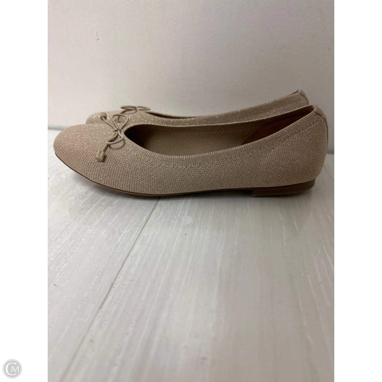 Shoes Flats By Kelly And Katie In Gold, Size: 8.5