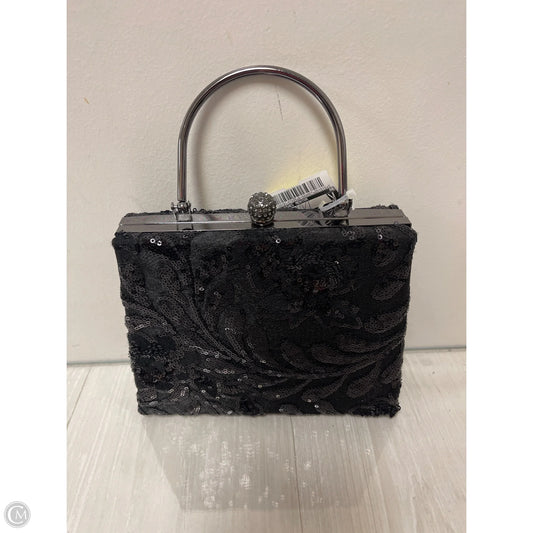 Clutch By Clothes Mentor, Size: Small