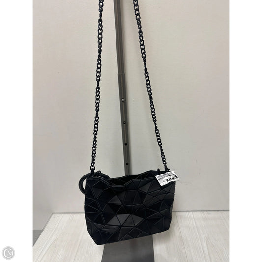 Crossbody By Clothes Mentor, Size: Large