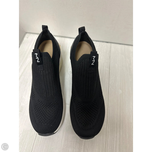 Shoes Sneakers By Clothes Mentor In Black, Size: 7.5
