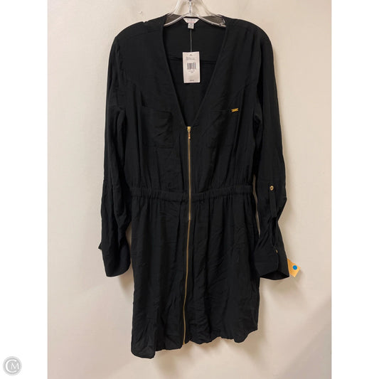 Dress Casual Short By Guess In Black, Size: L