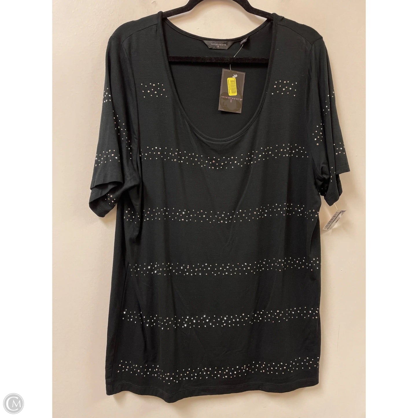 Top Short Sleeve By Investments In Black, Size: 1x