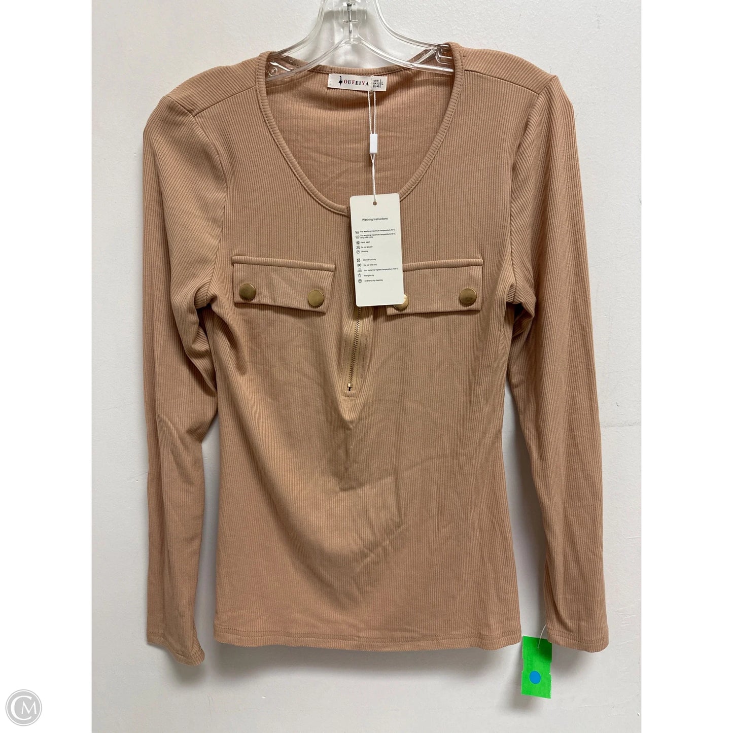 Top Long Sleeve By Clothes Mentor In Cream, Size: L
