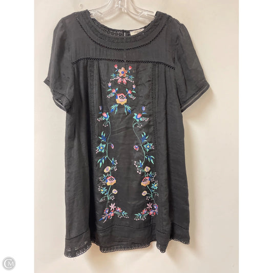 Dress Casual Short By Umgee In Black, Size: M
