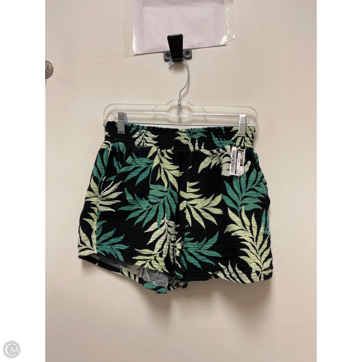 Shorts By Clothes Mentor In Black, Size: 8