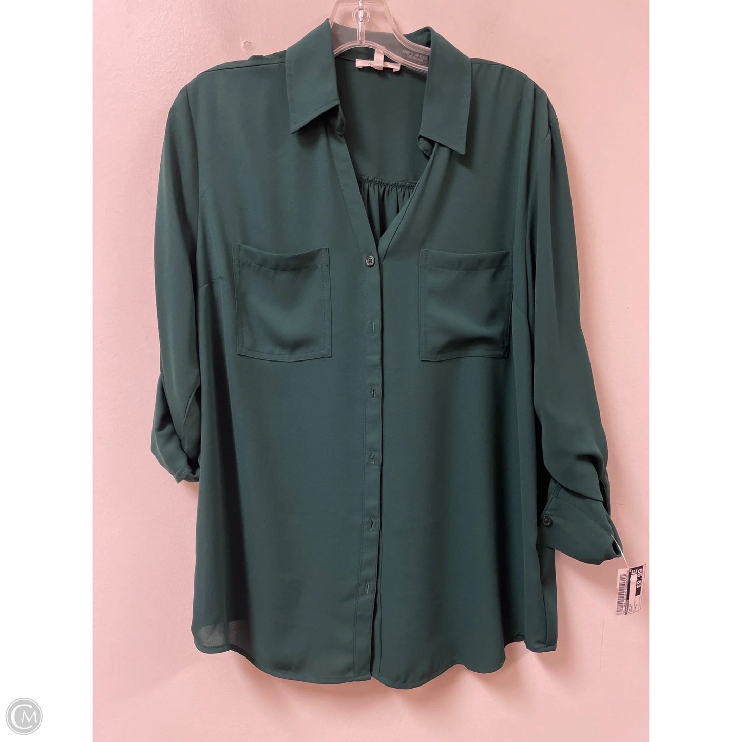 Top Long Sleeve By Maurices In Green, Size: L