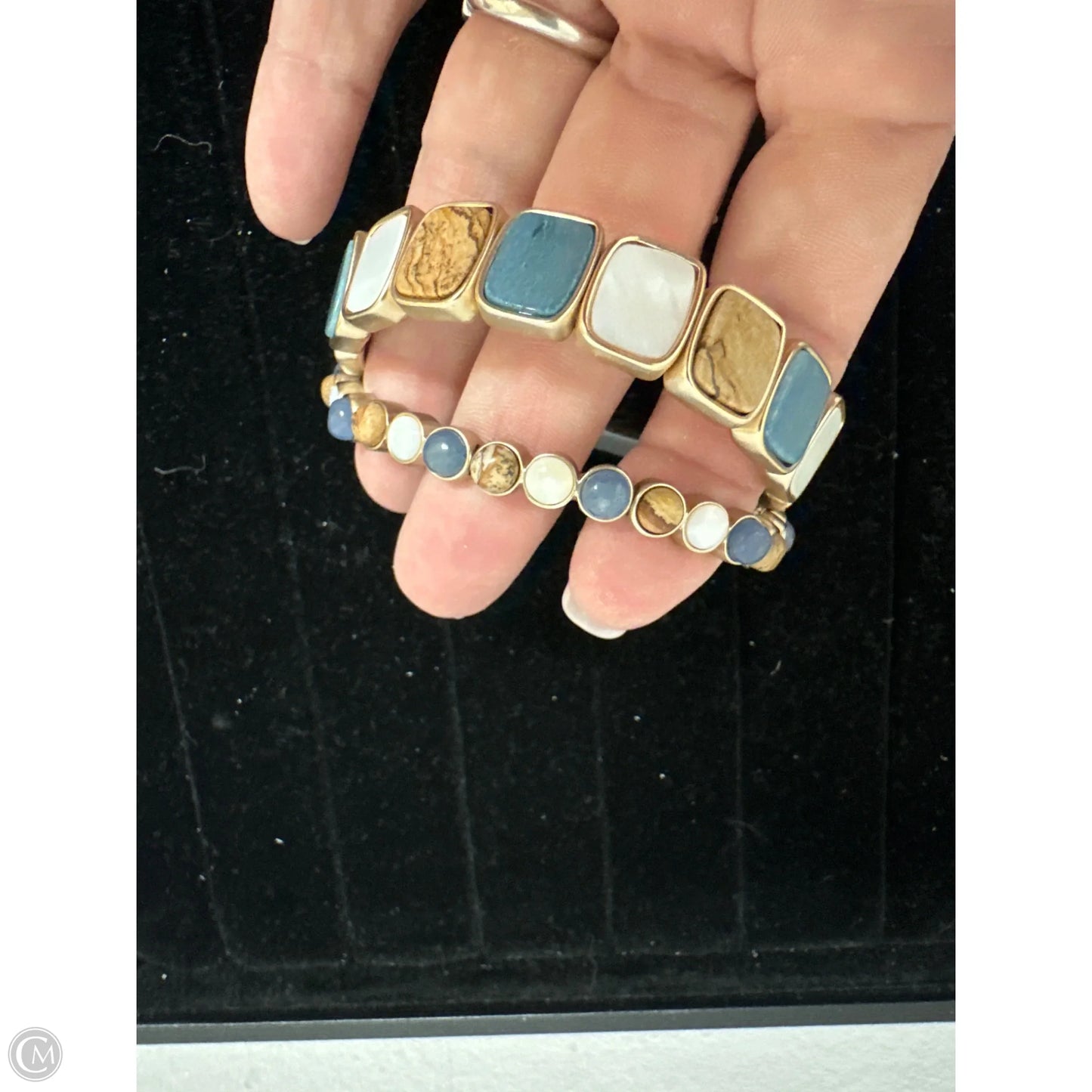 Bracelet Set By Clothes Mentor, Size: 02 Piece Set