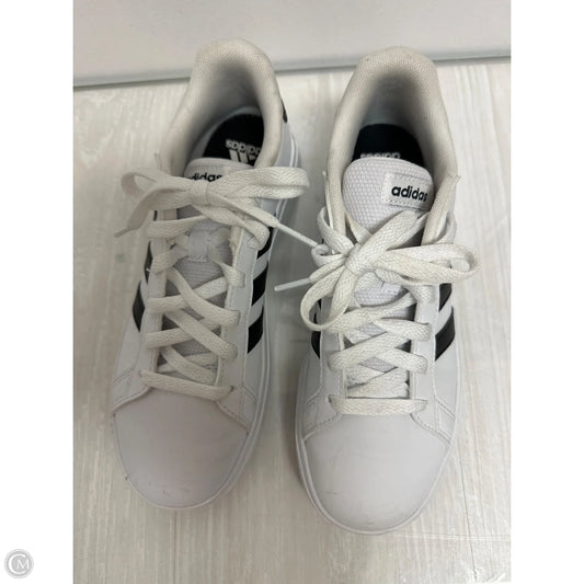 Shoes Athletic By Adidas In White, Size: 5.5